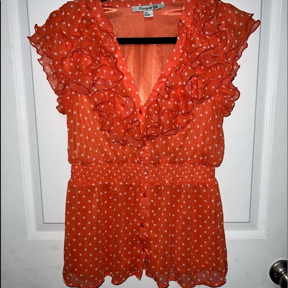 Button up ruffle blouse - Picture 2 of 4